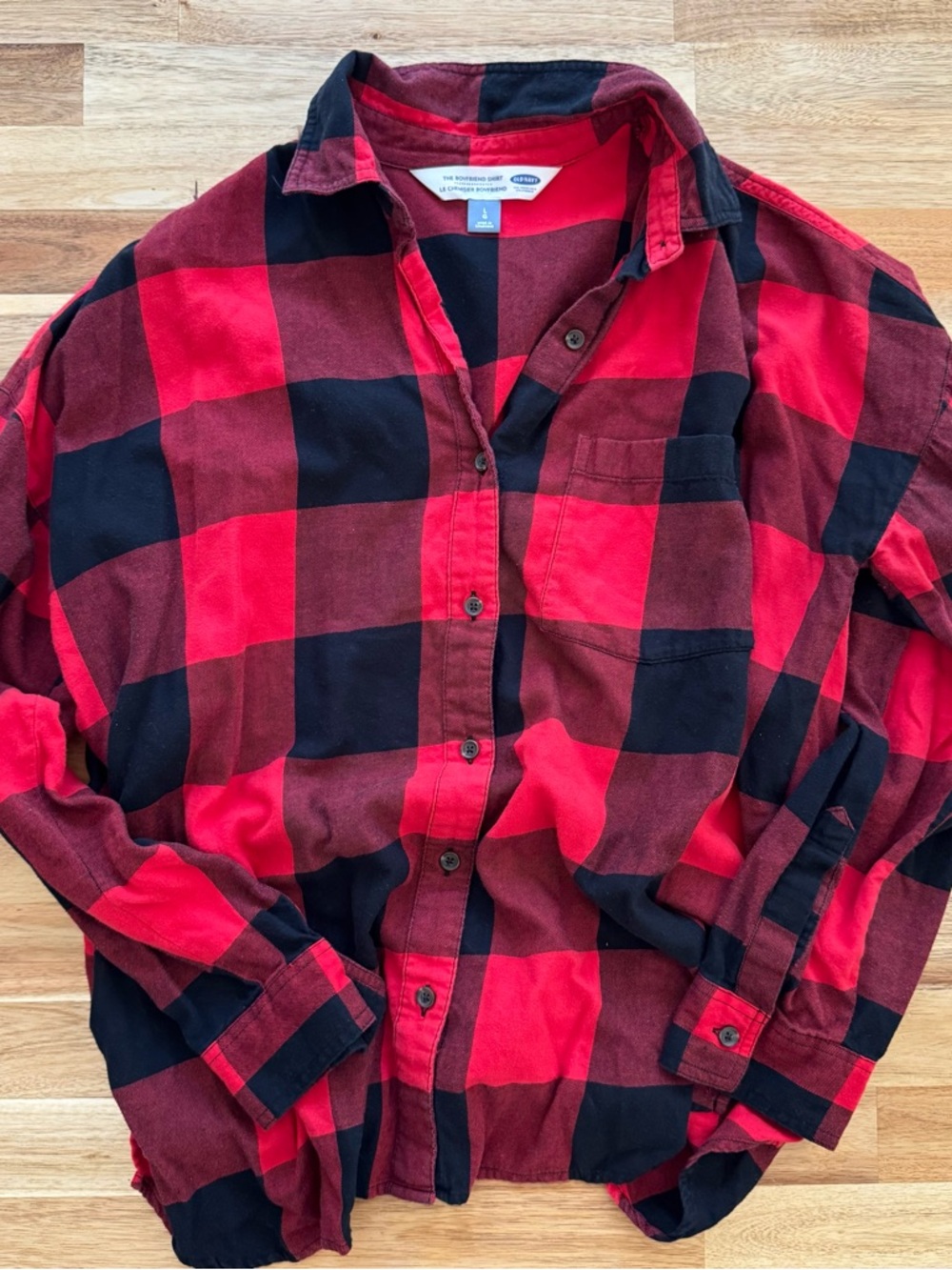 Old Navy Red and Black Plaid Casual Button-Down Shirt